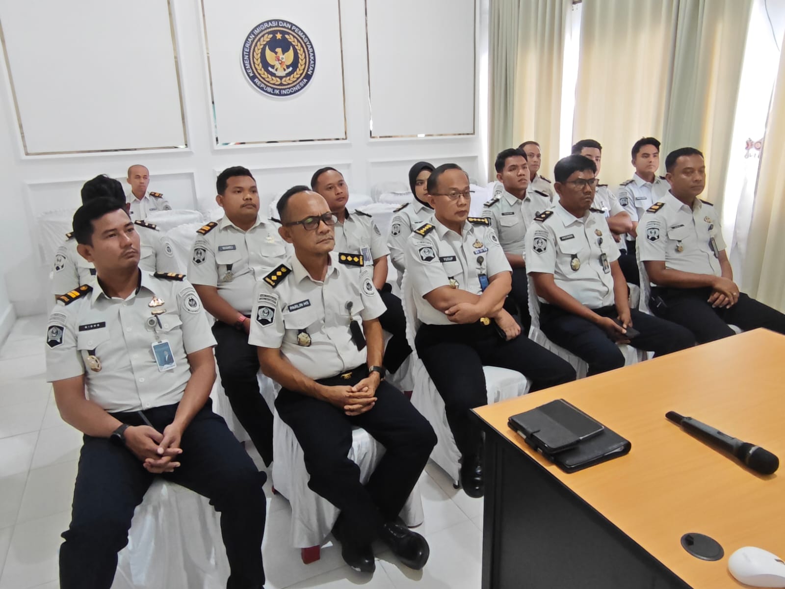 fmmnews.com | Tingkatkan Kinerja, Jajaran Lapas Kelas IIA Pekanbaru Ikuti Rapat Analisis dan Evaluasi Bersama Menteri Imigrasi dan Pemasyarakatan