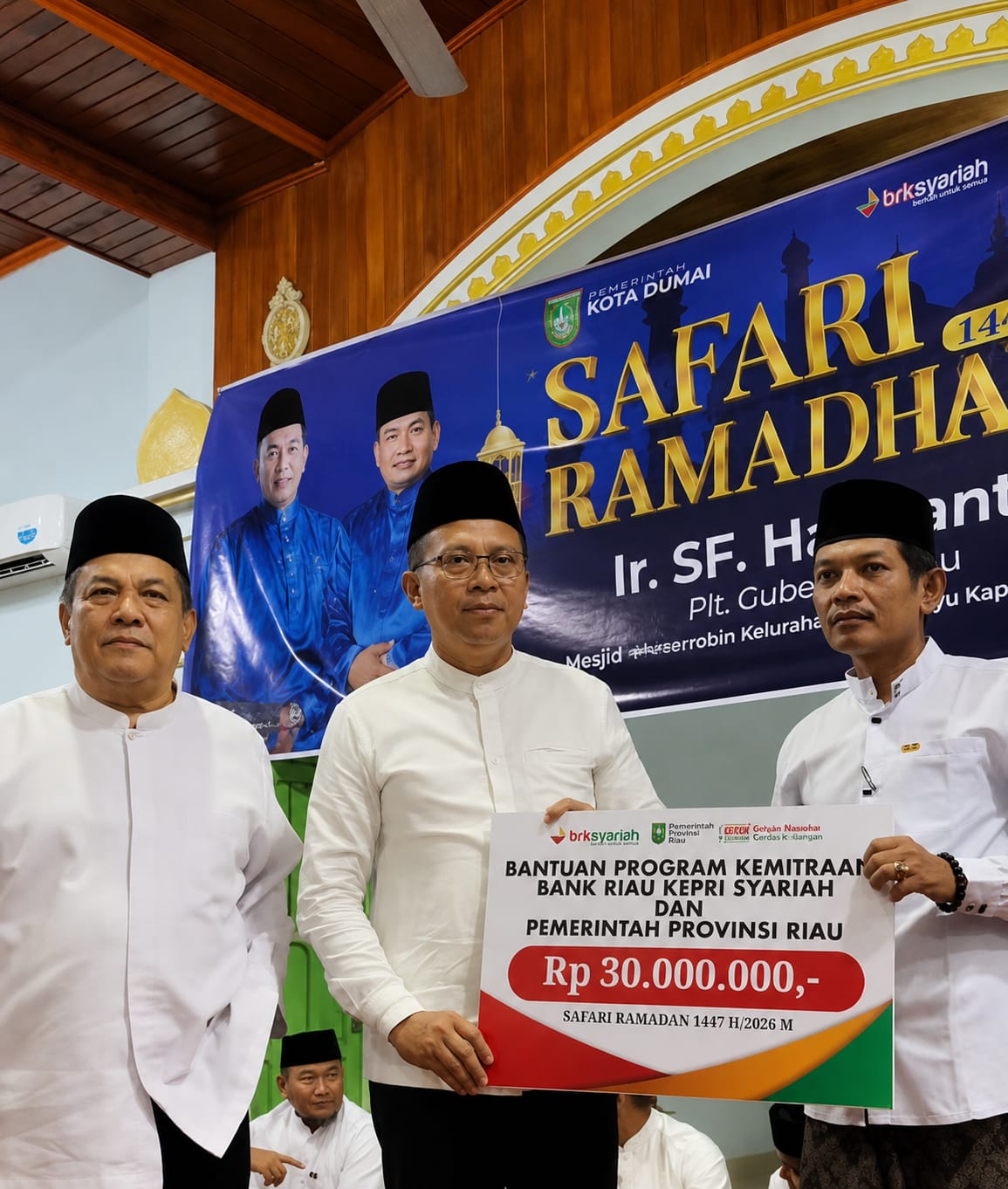 fmmnews.com | Bantuan CSR Rp30 Juta untuk Masjid Al Muqarrabin Dumai Belum Cair, Pengurus Minta Penjelasan Pemprov Riau