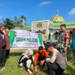 fmmnews.com | Green Policing Polsek Tembilahan Hulu, Kapolsek IPTU Andrianto Ajak Masyarakat Jaga Lingkungan Lewat Penanaman Pohon Matoa