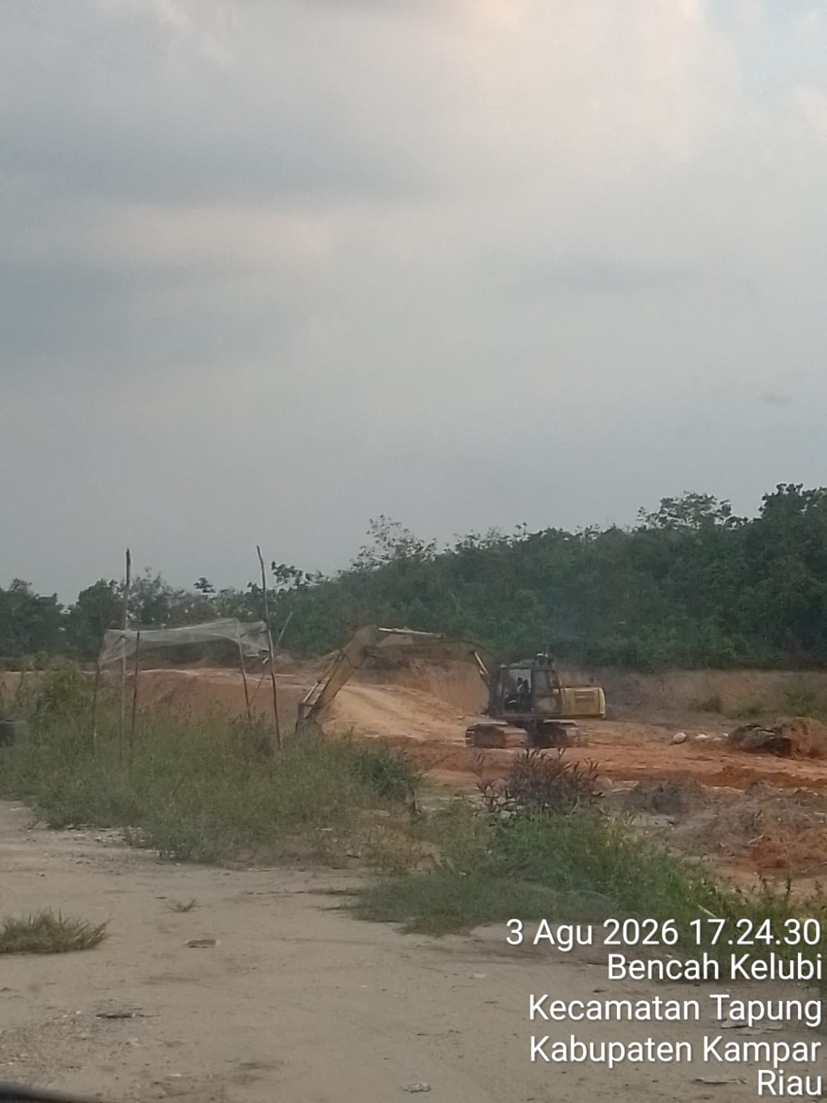  | Diduga Tak Tersentuh Hukum, Aktivitas Kuari Galian C di Tapung Kampar Resahkan Masyarakat
