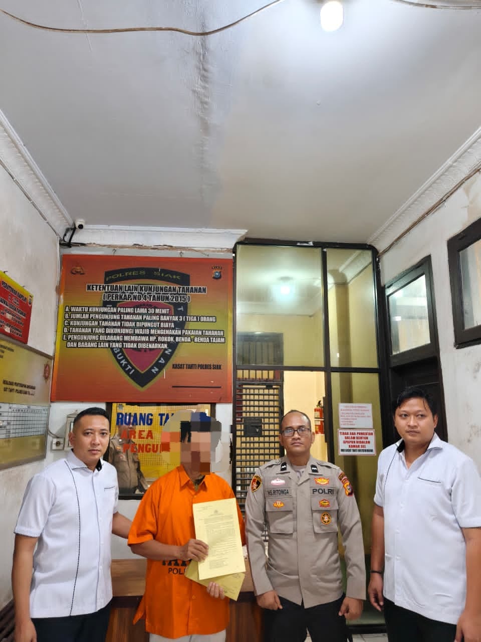 | Polres Siak ungkap dugaan korupsi APBKAM Rp404 juta, mantan penghulu rawa mekar jaya ditahan | Polres Siak ungkap dugaan korupsi APBKAM Rp404 juta, mantan penghulu rawa mekar jaya ditahan