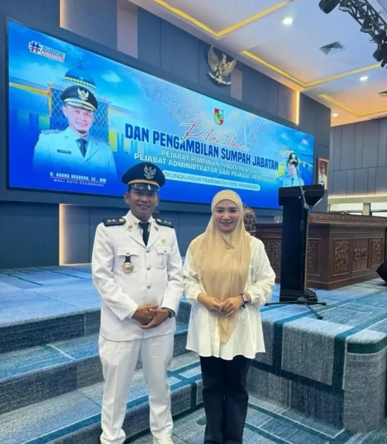 | Tahniah Datuk Zulken, Sekretaris DPD LHMB Kota Pekanbaru, Atas Amanah Baru sebagai Lurah Kampung Tengah | Tahniah Datuk Zulken, Sekretaris DPD LHMB Kota Pekanbaru, Atas Amanah Baru sebagai Lurah Kampung Tengah