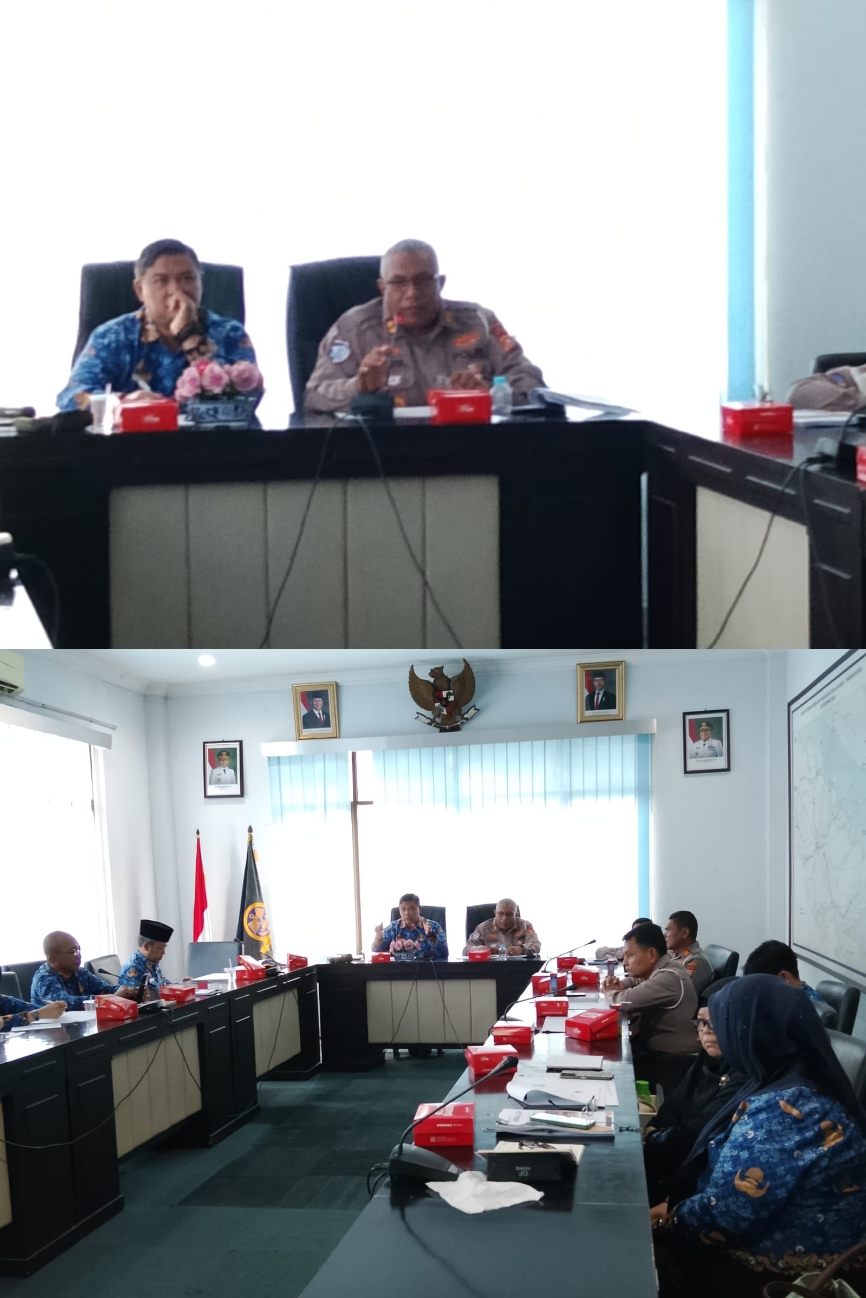 | *Ditlantas Polda Riau Bahas Standar Teknis Andalalin Restaurant Sanjaya Nusantara* | *Ditlantas Polda Riau Bahas Standar Teknis Andalalin Restaurant Sanjaya Nusantara*